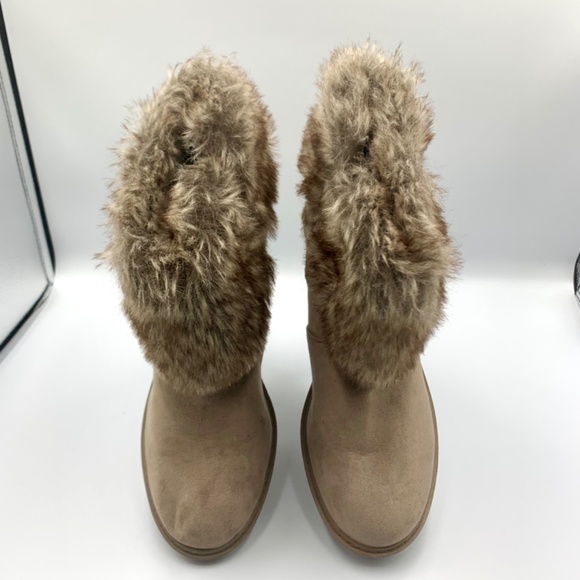 Women’s tan/ beige faux fur trim buckle zippered closure wedge ankle boot boho - Picture 6 of 11